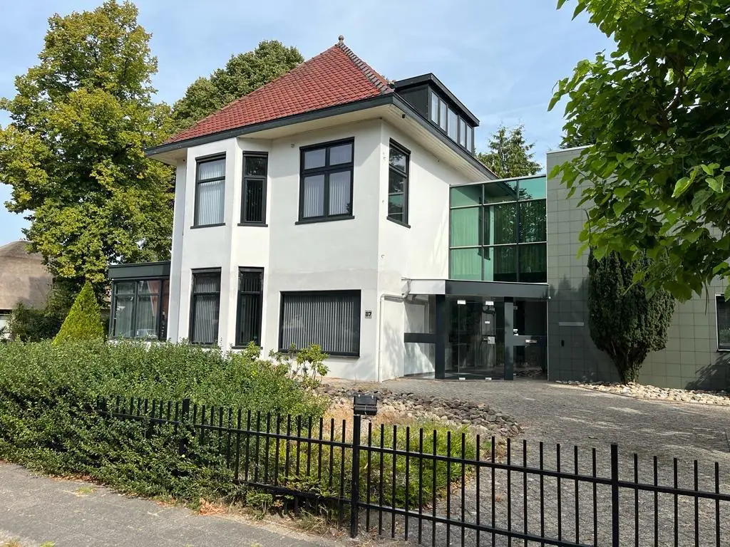 Villa en gevel na buitenwerk